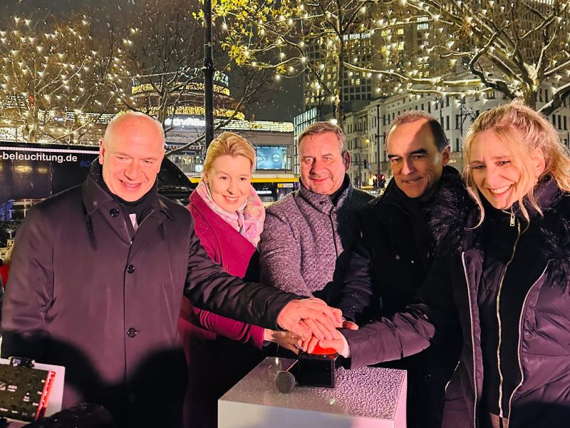 Spielbank Berlin sponsert traditionelle Weihnachtsbeleuchtung am Kurfürstendamm