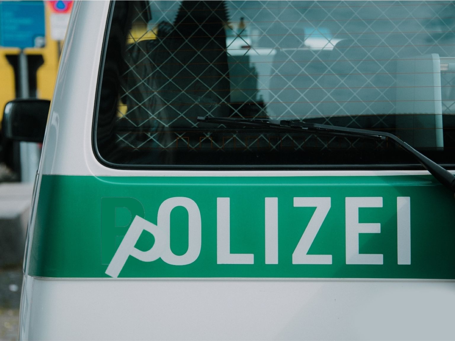 Manche Einsatzfahrzeuge der Berliner Polizei sind nicht nur optisch in einem katastrophalen Zustand
