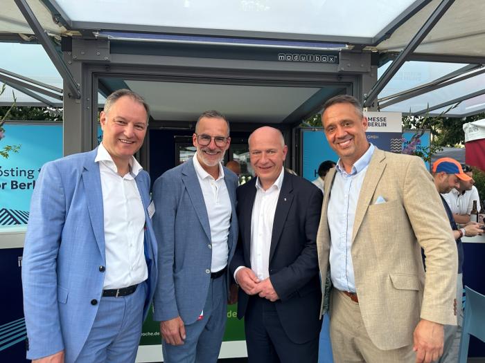 Engagiert für Berlin (v.l.): Messe-CEO Dr. Mario Tobias, Berlin-Partner-Chef Dr. Stefan Franzke, Der Regierende Bürgermeister Kai Wegner, Wulf von Borzyskowski, Deutschlandchef All3
