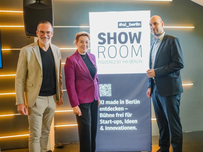 Feierlich eröffnet (v.l.): Dr. Stefan Franzke, Geschäftsführer von Berlin Partner; Franziska Giffey (SPD), Bürgermeisterin und Senatorin für Wirtschaft, Energie und Betriebe; Stephan Wolter, IHK-Vize-Hauptgeschäftsführer