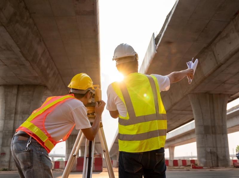 Bauwirtschaft weiter unter Druck – Gewerkschaft rät zum Lohn-Check für Arbeiter