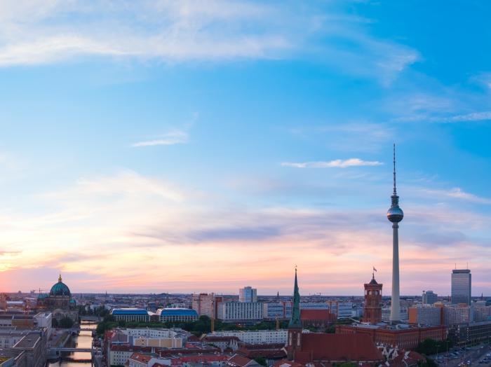 Mit Blick auf Berlin, wo immer diskutiert wird