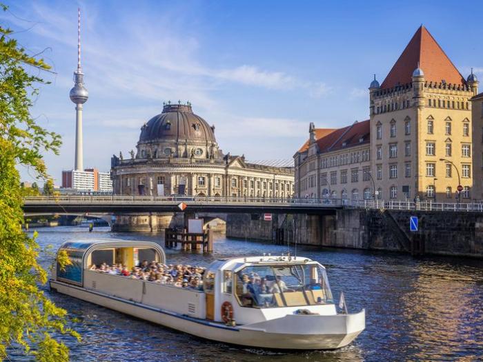 Immer mehr Touristen kommen nach Berlin