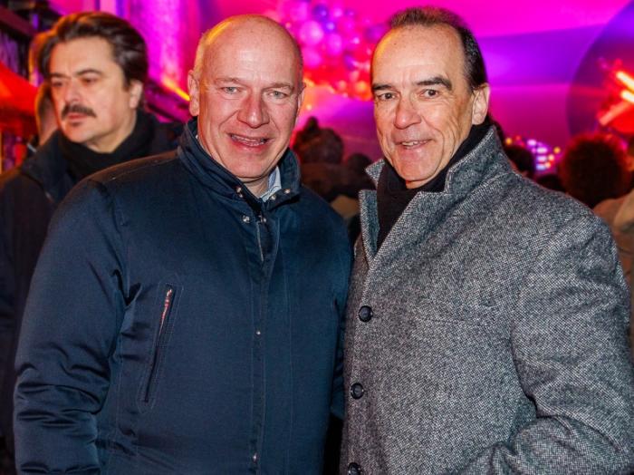 Filmfans united: Gerhard Wilhelm (r.), Sprecher der Geschäftsführung der Spielbank Berlin und Berlins Regierender Bürgermeister Kai Wegner auf der MBB-Berlinale-Party