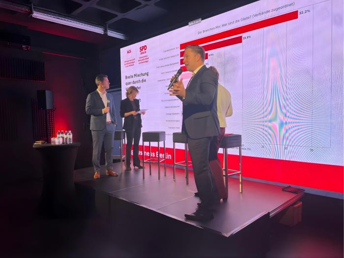 Die Eröffnung des Big Business Events in der Digital Galerie P61