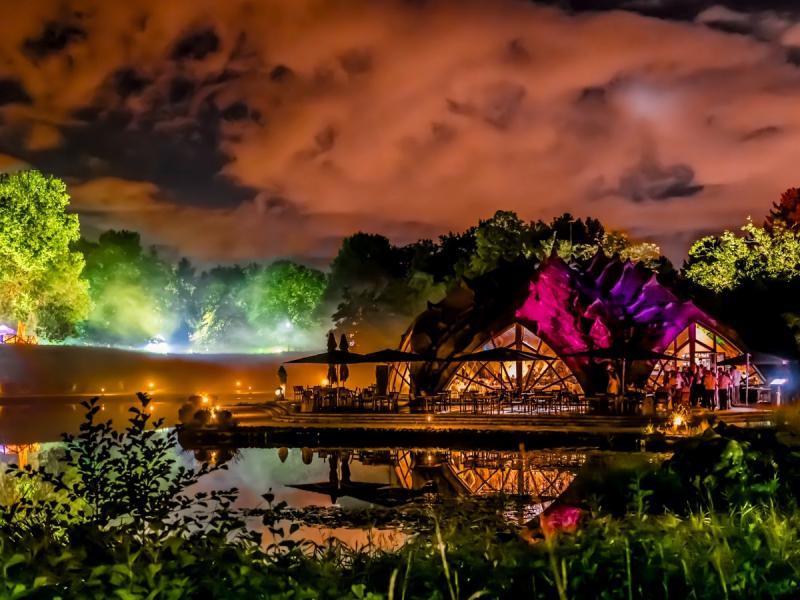 Ein Sommerabend voller Wunder im Britzer Garten