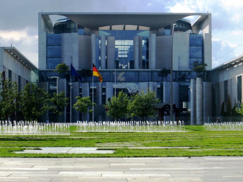 Ausbau des Kanzleramts: Kritik an Steuergeldverschwendung