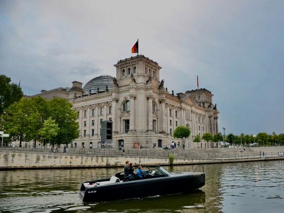 Deutschlands Flüsse könnten mit Candelas Schiffen zu grünen Autobahnen werden