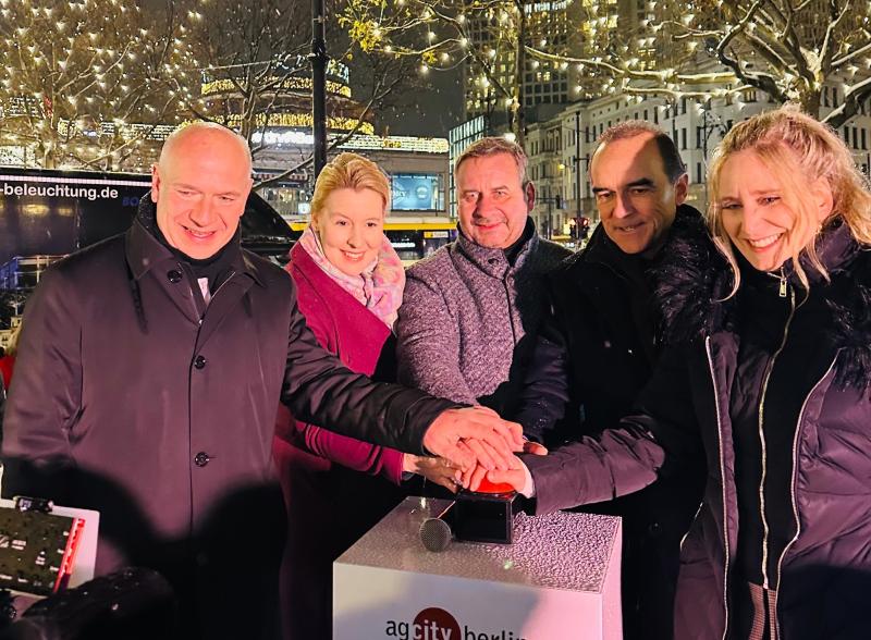 Spielbank Berlin sponsert traditionelle Weihnachtsbeleuchtung am Kurfürstendamm