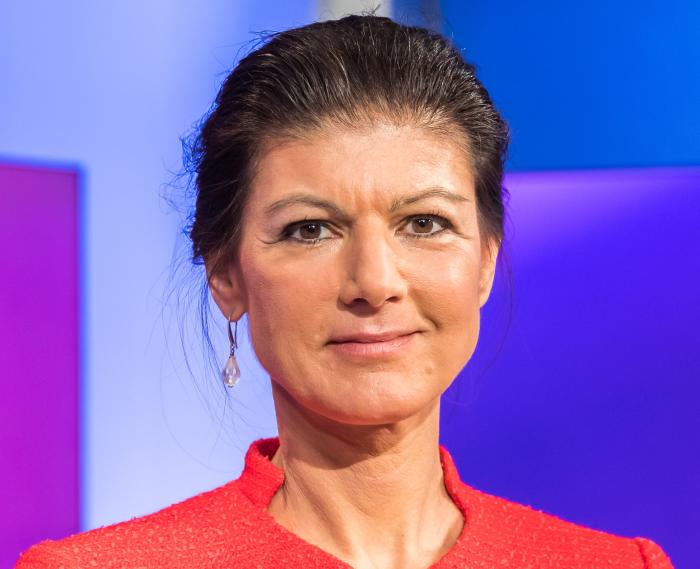 Am 23. Oktober 2023 gab Wagenknecht ihren Austritt aus der Partei Die Linke und die Gründung des Vereins 