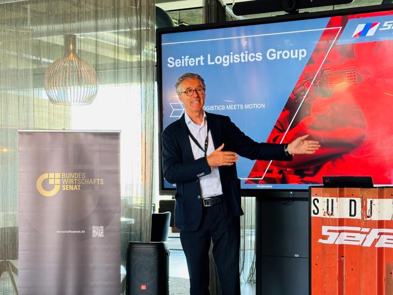 Bundeswirtschaftssenat on tour: Wirtschaftsgipfel mit Oldtimer Rallye durch die Schwäbische Alb