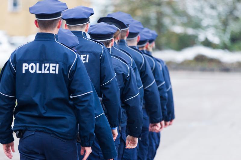 Polizei bereitet sich auf Ausschreitungen zu Silvester vor