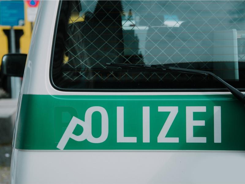 Kaputtgespart: Polizeifahrzeuge in katastrophalem Zustand