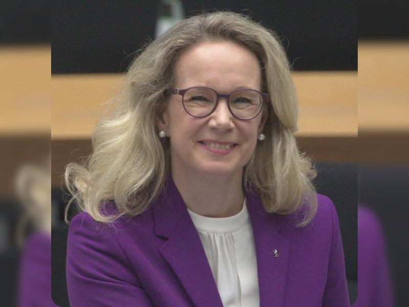 Sarah Wedl-Wilson als neue Kultursenatorin vereidigt