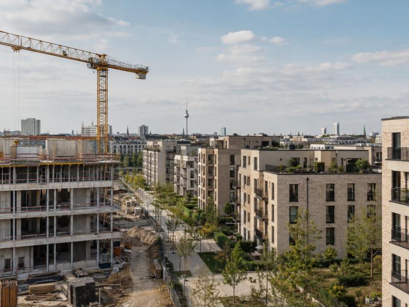 Bundes-Wohnungsbaugesellschaft: Ioannis Moraitis fordert Partnerschaft