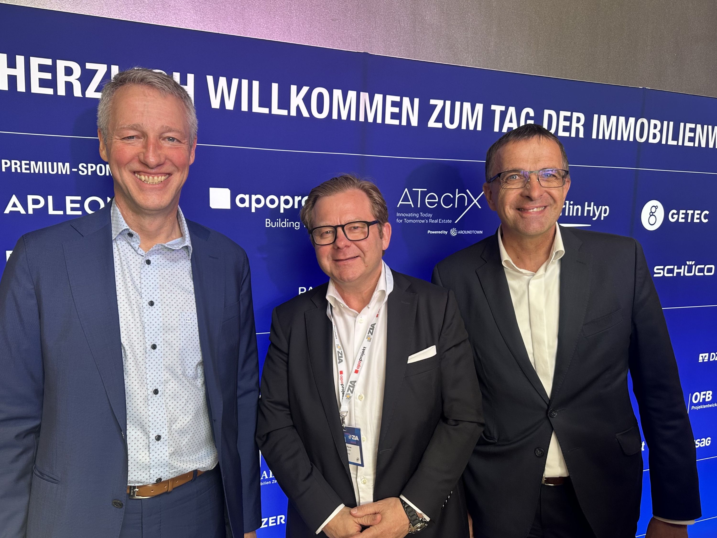 v.l. Thomas Porten, Herausgeber Immobilien Zeitung, Sascha Klaus, Vorstandsvorsitzender Berlin Hyp und Mitglied im Vorstand der LBBW, Steffen Jüstel, Geschäftsführer Zeitgeist Asset Management | BERLINboxx