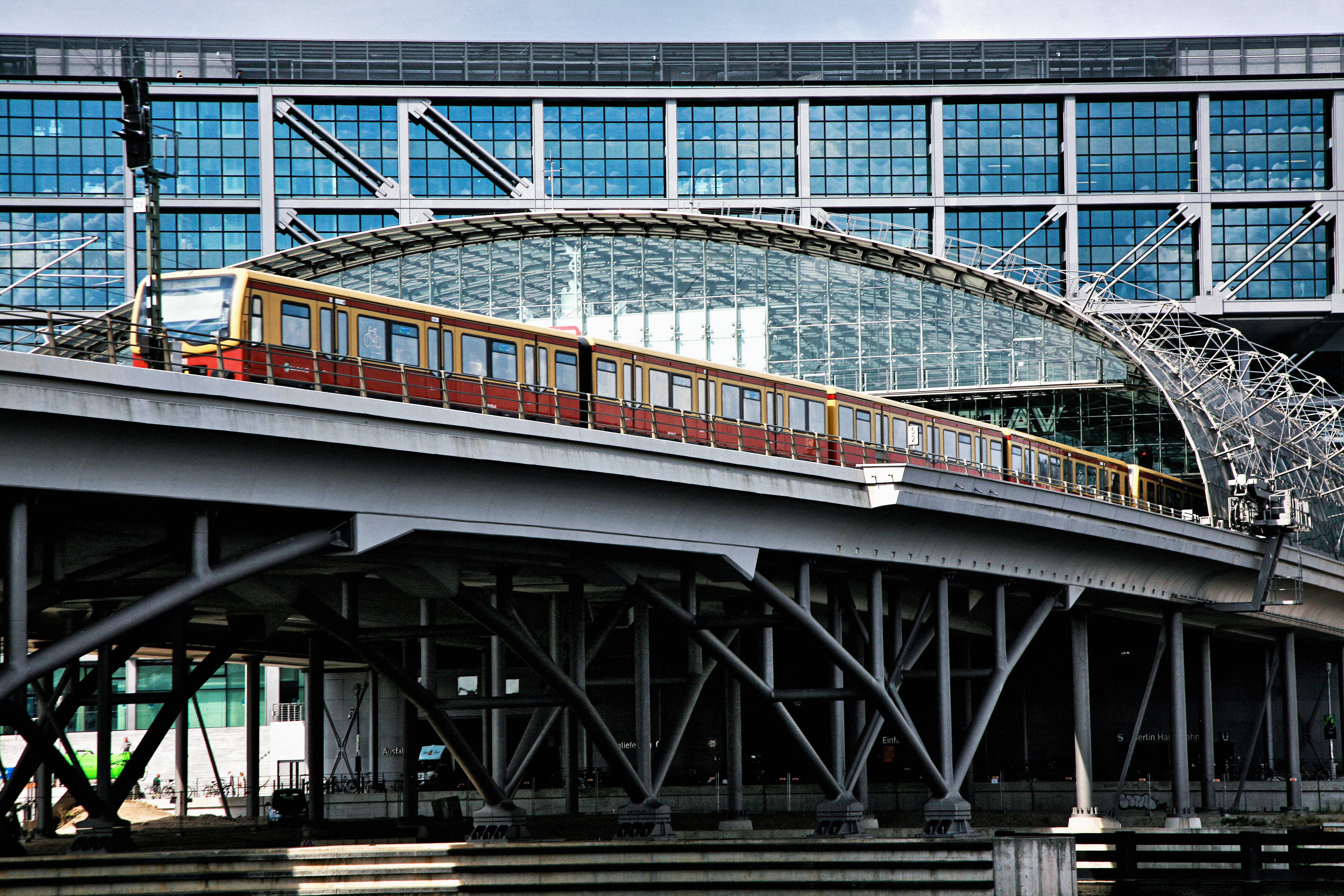 Berlin holt sich seine S-Bahn zurück